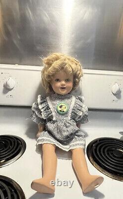 1900's shirley temple collectible dolls. Back Says Shirley Temple 22