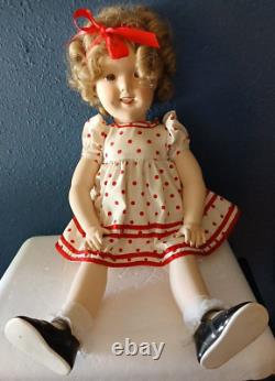 1930's Shirley Temple Doll with clothes & shoes 27/Very Nice Doll