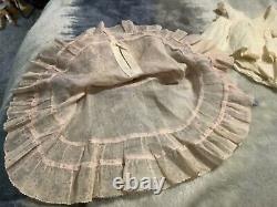 22 inch Shirley Temple tagged dress
