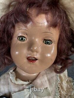 Antique composition 15Shirley Temple doll No Marked