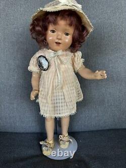 Antique composition 15Shirley Temple doll No Marked