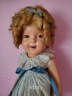 Antique composition Shirley Temple Doll 25