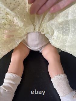 Beautiful Ideal Shirley Temple 18 all Composition Doll In Original Outfit