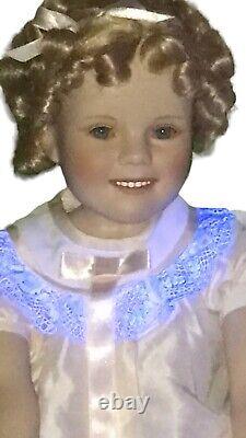 Danbury Mint Shirley Temple Uranium Green Eyes 1996 Doll Porcelain Vintage RARE