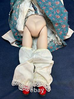 Large 25 SHIRLEY TEMPLE HEIDI PORCELAIN DOLL Original Shirley Pinback JOINTED