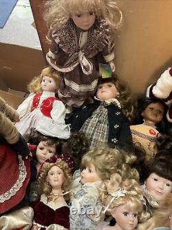 Lot of 28 Vintage Dolls Mint Jointed Unknown Christmas Indian Wood Wax Stands