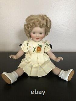 SHIRLEY TEMPLE Two of Kind CHAIR and her DOLL-Danbury Mint Dolls with BOX