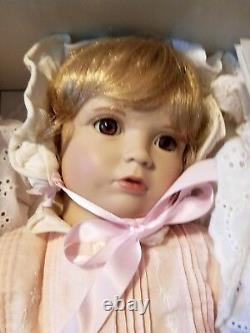 Shirley Temple Baby Shirley By Danbury Mint Vinyl Doll / Box
