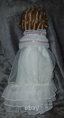 Shirley Temple Flower Girl Doll The Danbury Mint, Family Album Doll Collection