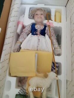 Shirley Temple Little Bo Peep Porcelain Doll mint condition, Danbury Mint