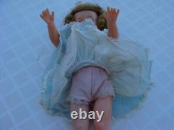 VINTAGE 1950's SHIRLEY TEMPLE DOLL