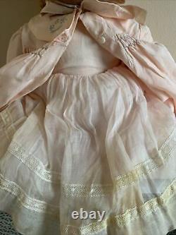 VTg Madame Alexander Doll Cryer Baby Doll Composition Face 21 Baby Genius G40