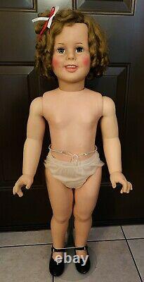 Vintage 1960 Ideal Toy SHIRLEY TEMPLE PLAYPAL DOLL 35 Tall ST-35-38 CURLS TEETH