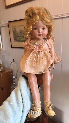 Vintage Antique 15 Inch Shirley Temple Look A Like Composition Strung Doll