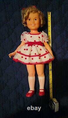 Vintage SHIRLEY TEMPLE Doll 17 Tall 1972 IDEAL #1125