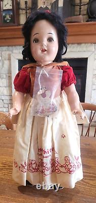 WOW! 1938 Ideal Composition 22 Snow White Doll with Flirty Eyes Shirley Temple